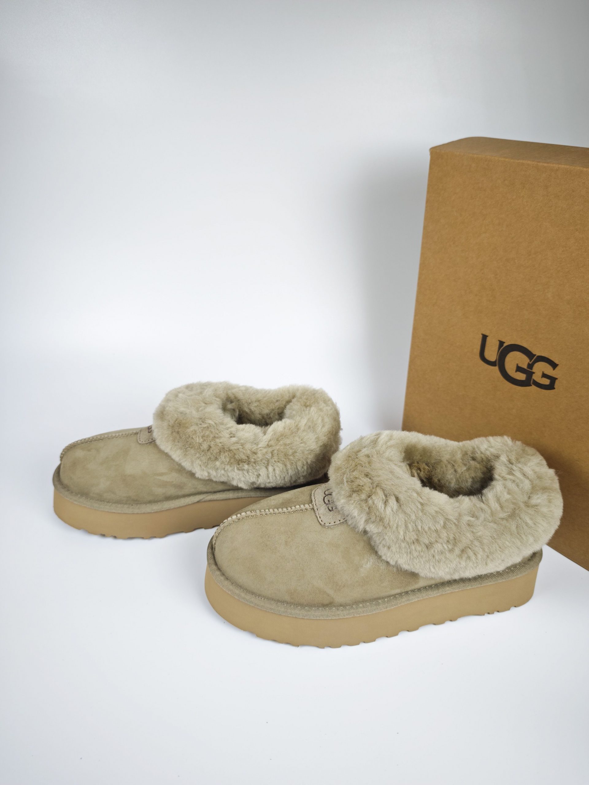 Giày boot UGG cổ lông cừu 5cm - Ảnh 6