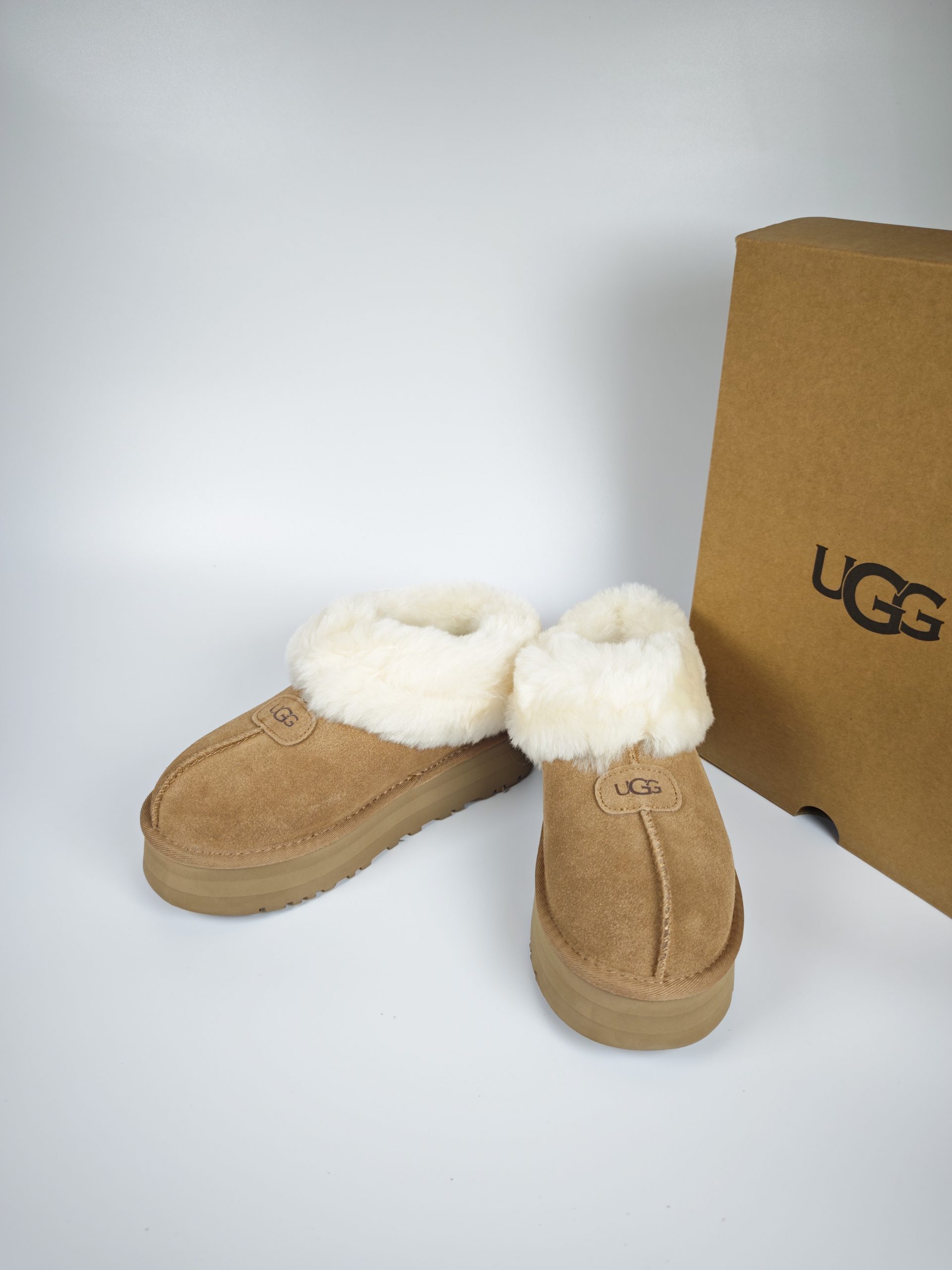 Giày boot UGG cổ lông cừu 5cm - Ảnh 2
