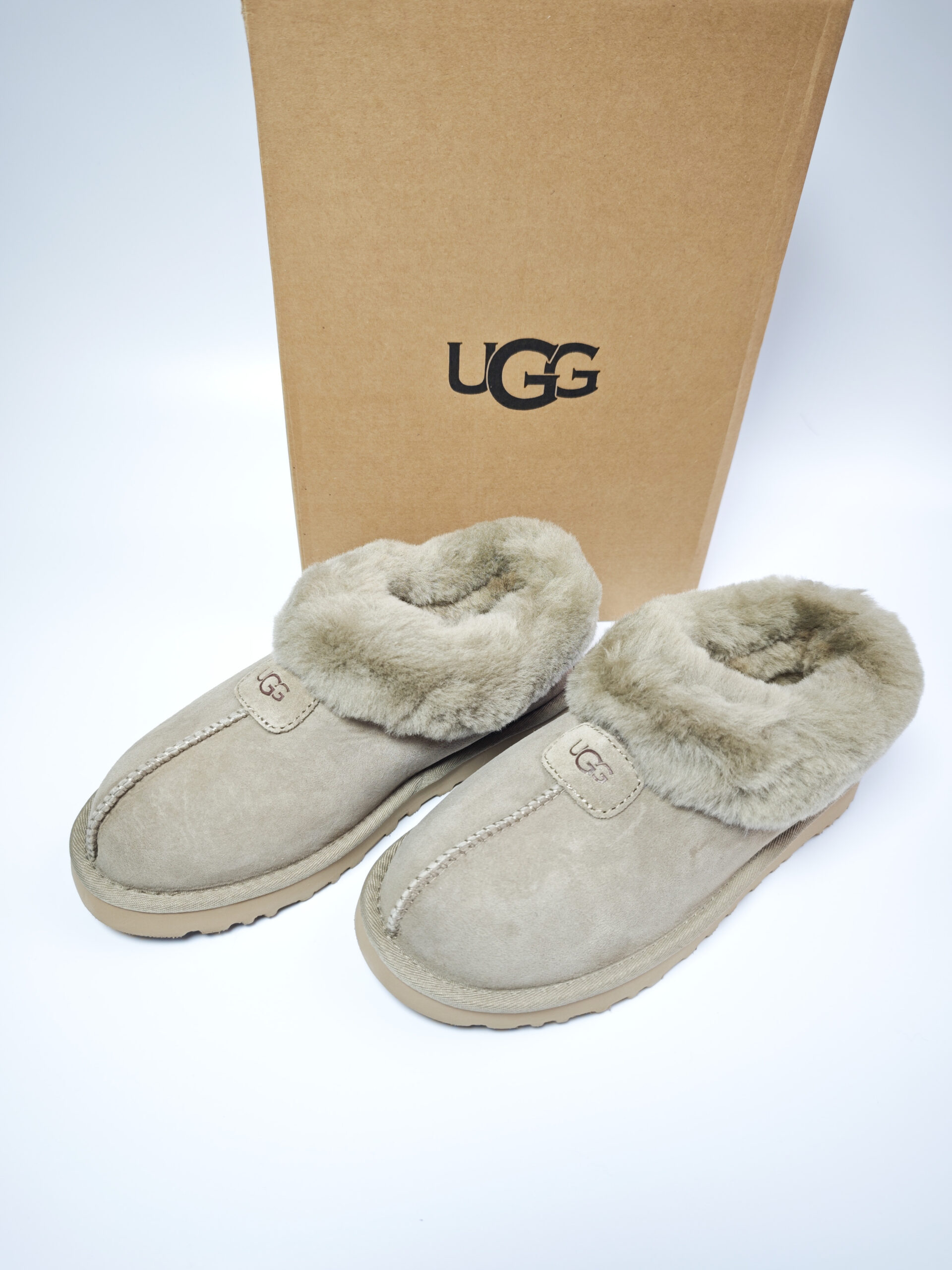Giày boot UGG bệt cổ lông - Ảnh 5