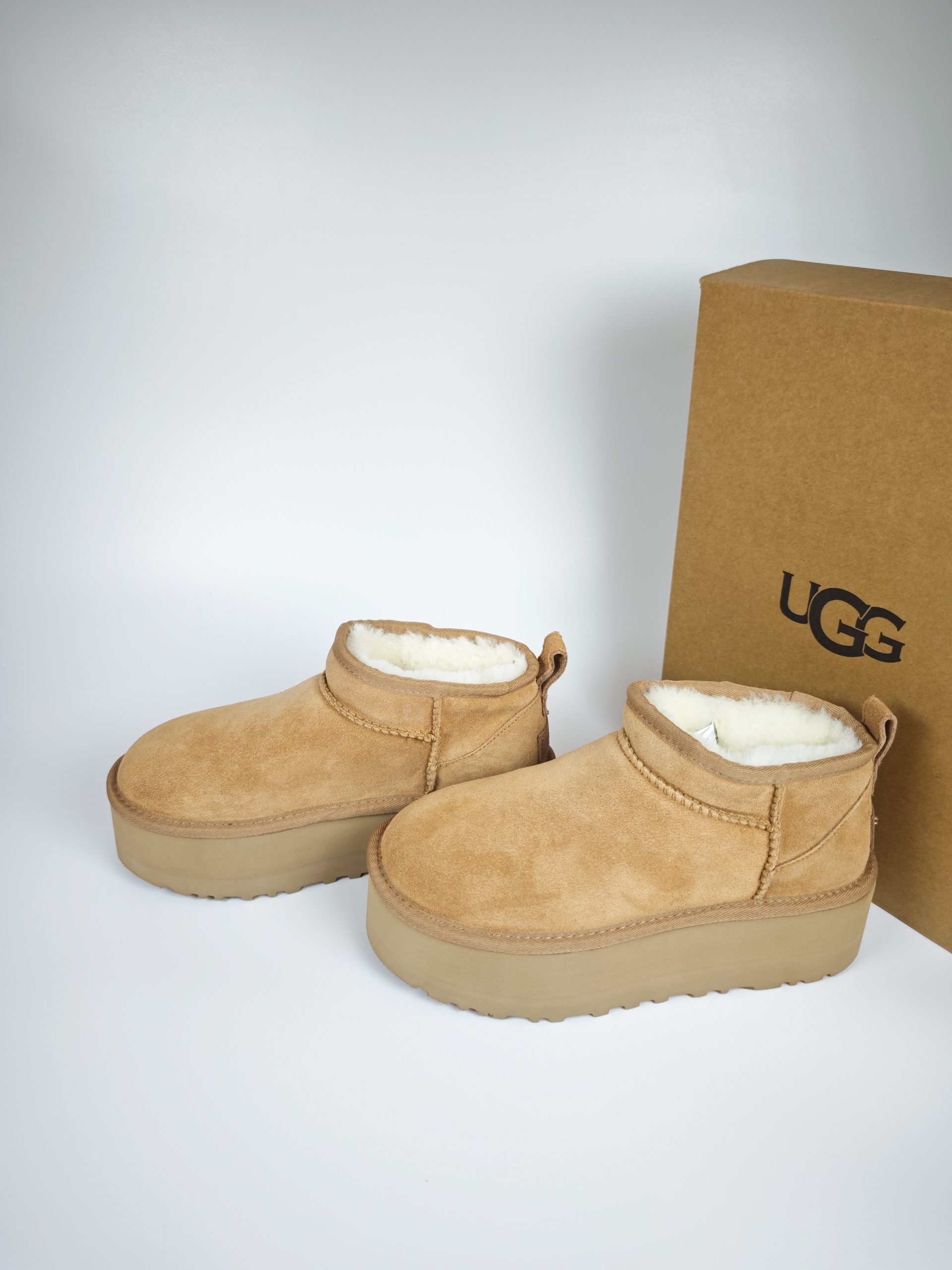 Giày boot UGG cổ thấp đế bằng 5cm - Ảnh 2