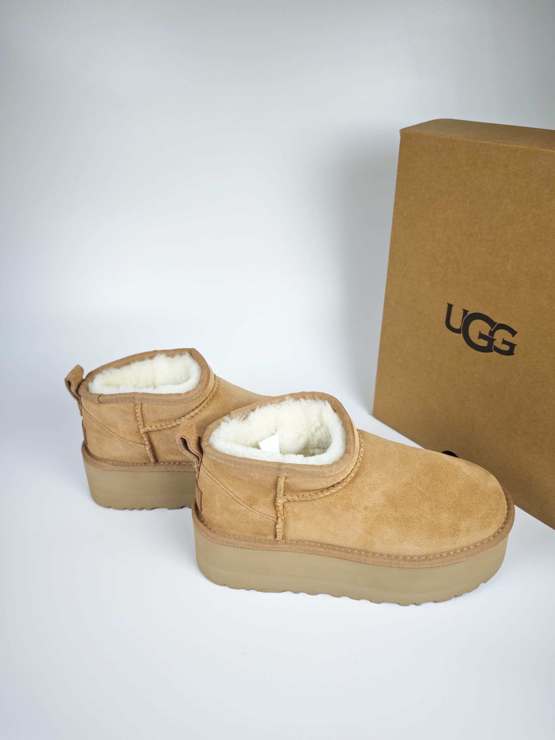Giày boot UGG cổ thấp đế bằng 5cm - Ảnh 4