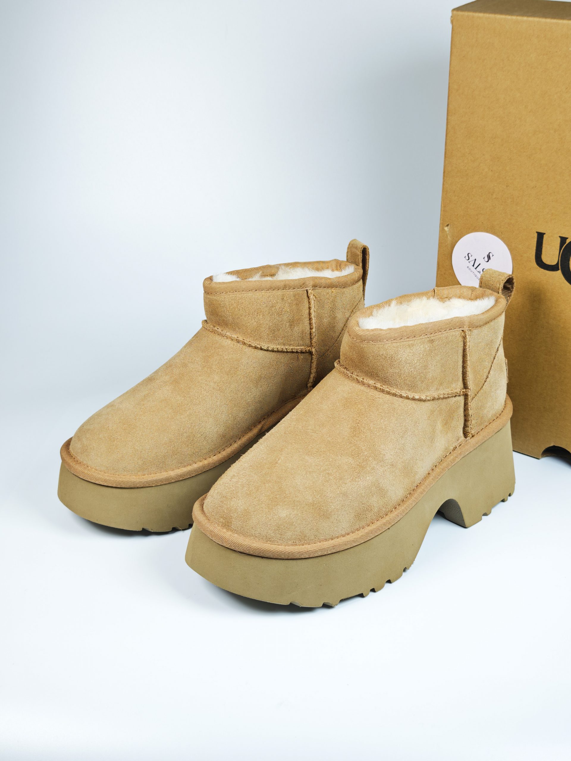 Giày boot UGG cổ thấp 5cm - Ảnh 2